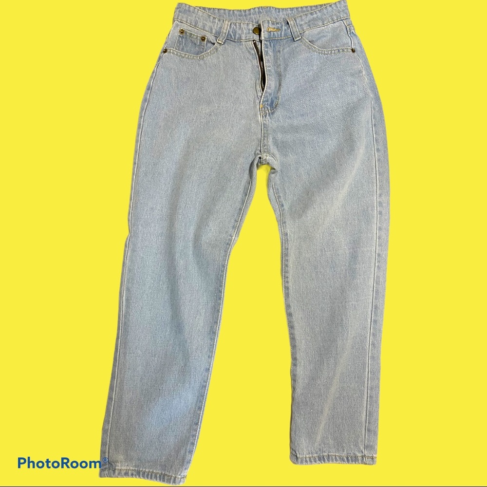 Light Color Denim Mom Jeans Size Small